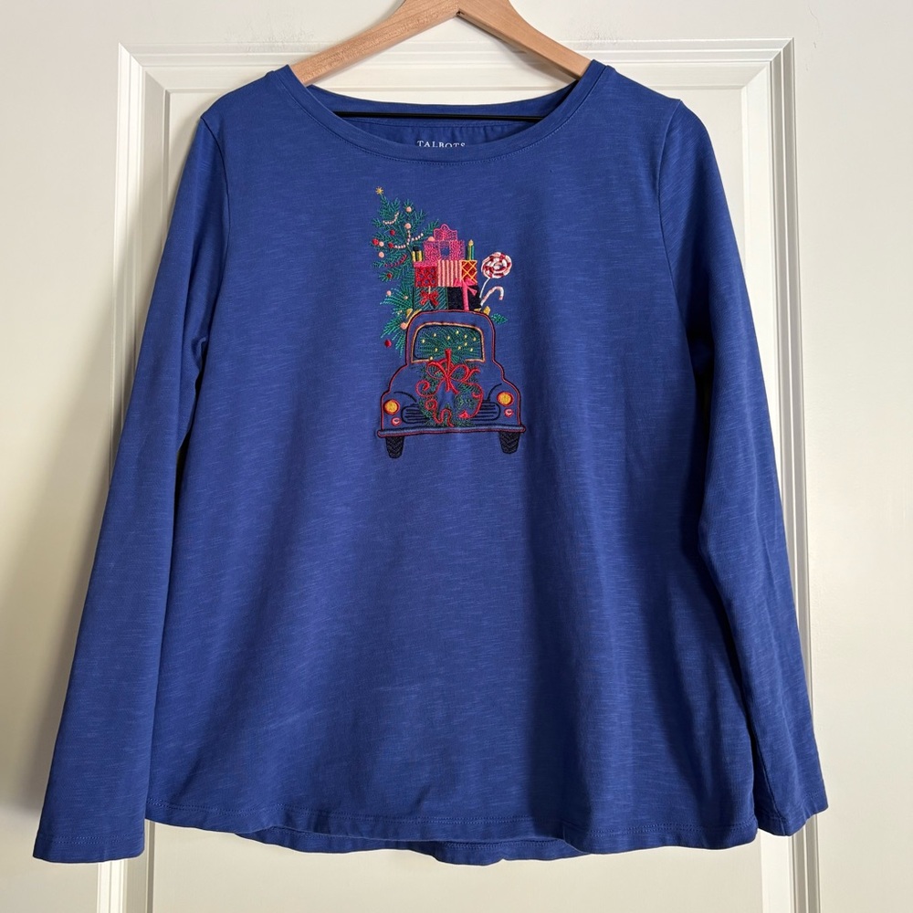 Talbots Lightweight Christmas Top